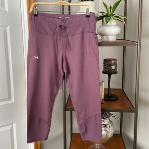 NWOT Under Armour Women's Meridian Rib No-Slip Ankle Leggings